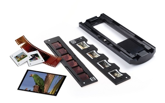 Pacific Image フィルムスキャナ PrimeFilm 120 Pro Plus - バーコード